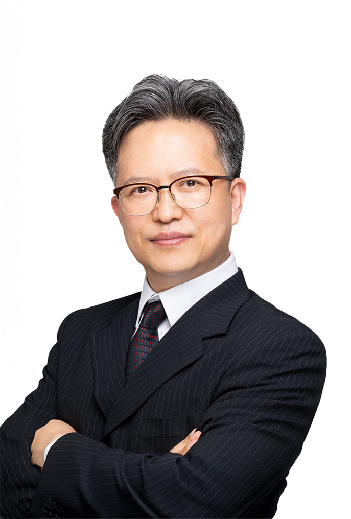 Nam-kyu Ahn (Director of Korean Medicine Clinic)